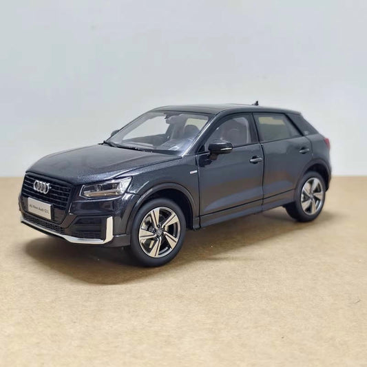 1:18 Audi Q2L Diecast Model Car