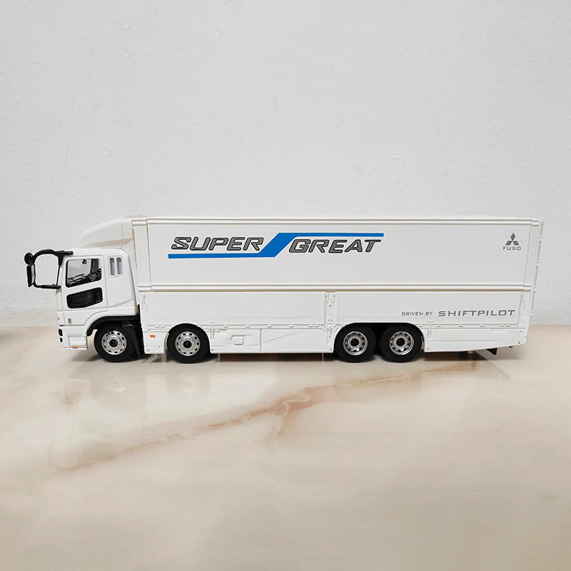 Mitsubishi Fuso Supergreat 1:43 Truck Model – YX car model