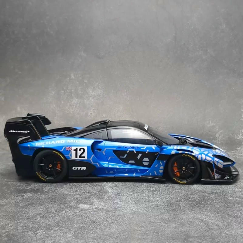 AUTOart 1:18 McLaren Senna GTR Diecast Model