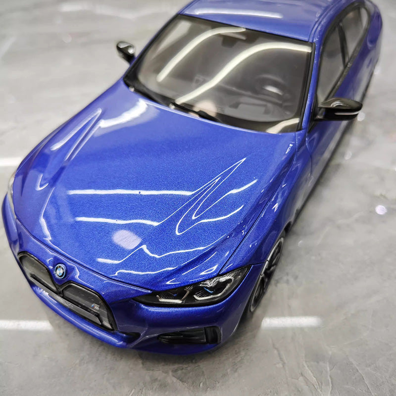 OTTO 1:18 BMW i4 M50 Resin Model Car – Blue（OT453）