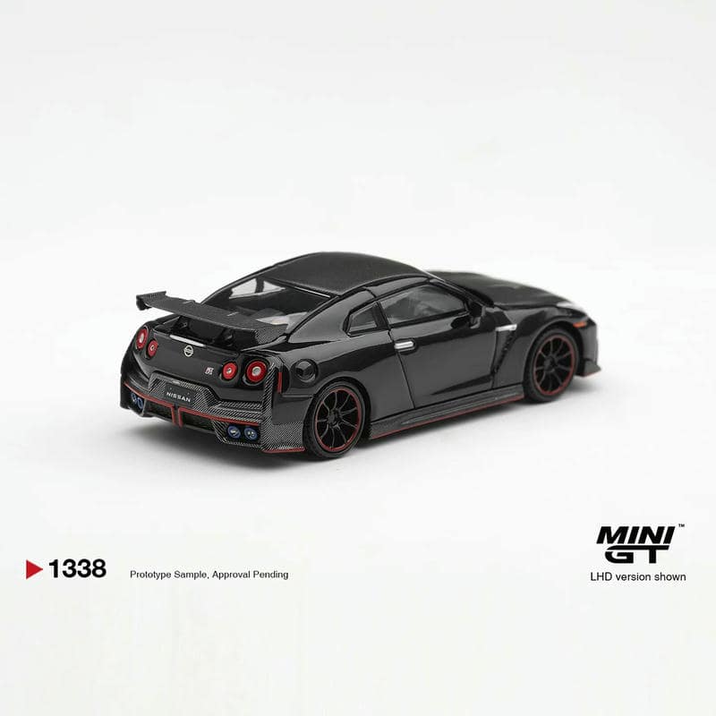 MINI GT 1:64 Nissan GT-R Nismo R35 Diecast Model