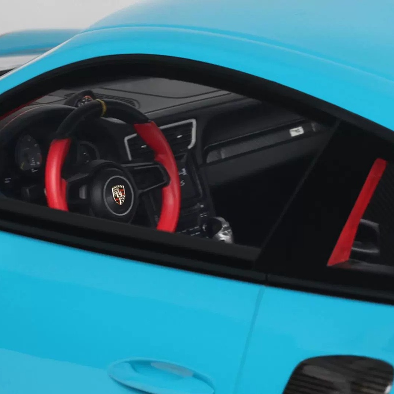 GT Spirit 1:12 Porsche 911 991.2 GT2 RS Resin Model