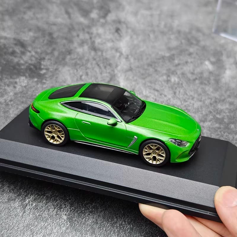 iScale 1:43 Mercedes-AMG GT63 4MATIC 2021 Diecast Model – YX car model