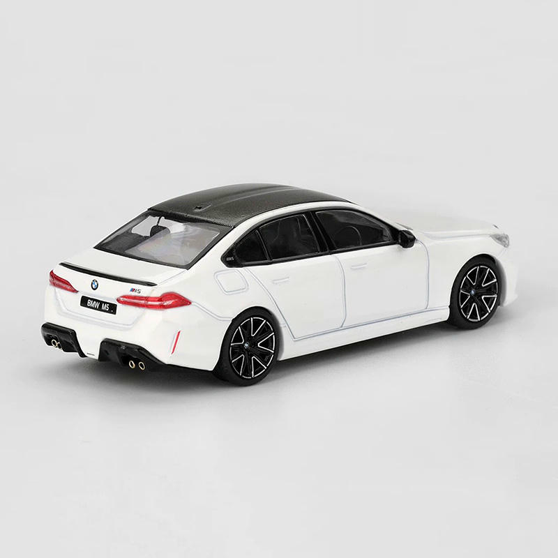 MINI GT 1:64 BMW M5 Alpine Diecast Model Car
