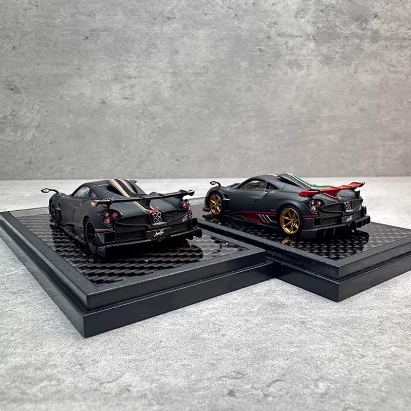 LCD 1:64 Pagani Imola  Alloy Model Car