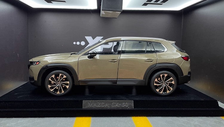 Changan Mazda CX50 1:18 Diecast Model – YX car model