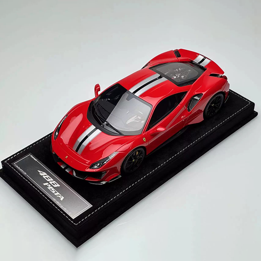 HH Model 1:18 Ferrari 488 Pista Limited Edition Resin Model