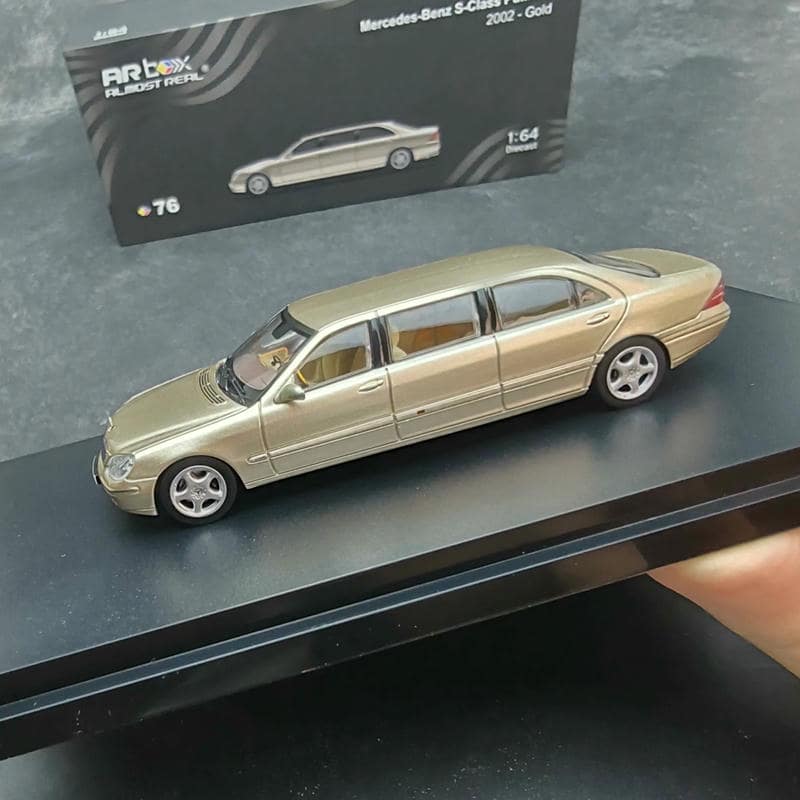 AR BOX 1:64 Mercedes-Benz S600 Pullman 2002 Diecast Model Car