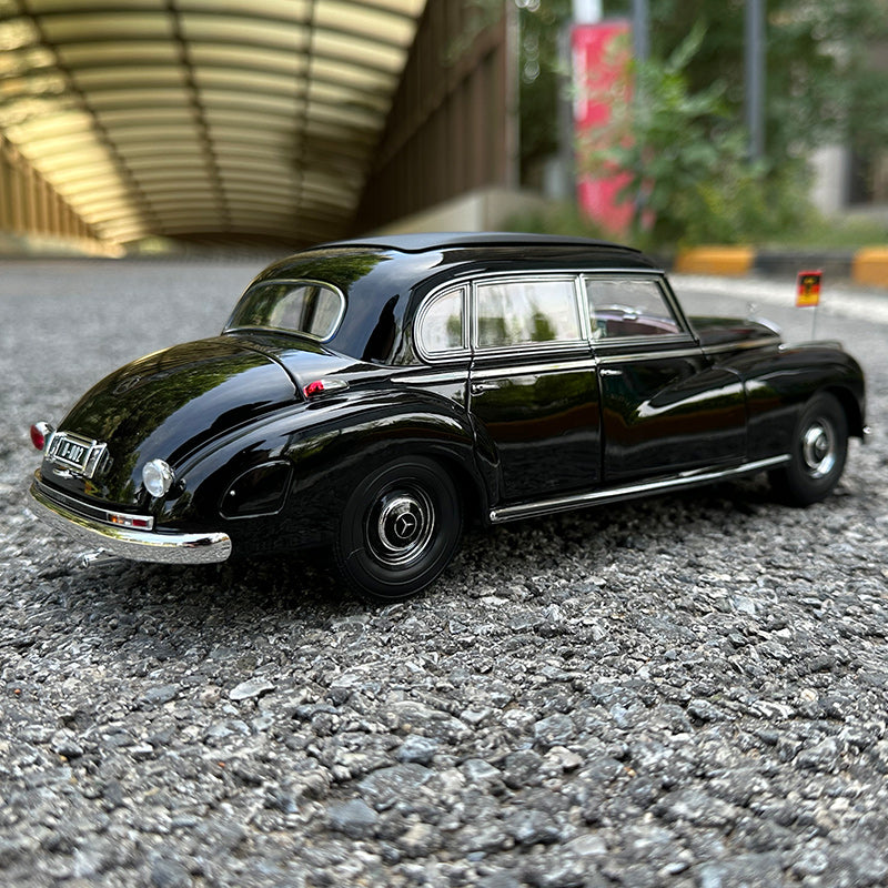 NOREV 1:18 300er W186 S-Klasse der ersten Generation, Auto des deutschen Kanzlers, Legierung, Automodell, Geschenk