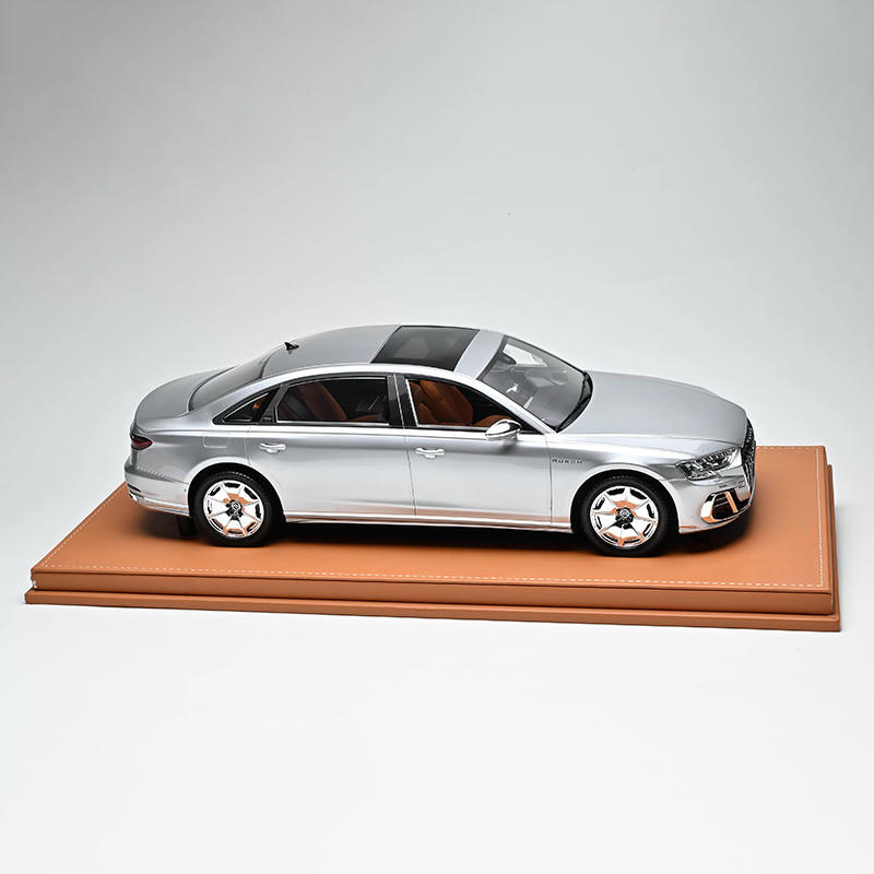 Vehicle Art 1:18 Audi A8L Horch Resin Model – YX car model