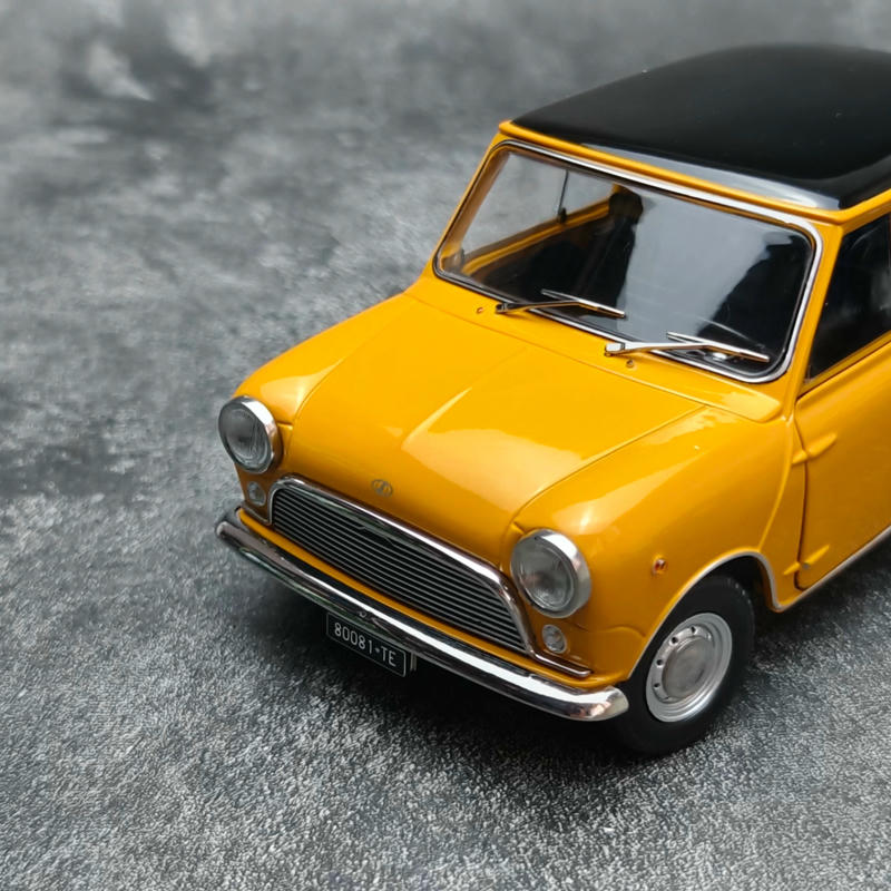 MITICA 1:18 Innocenti Mini Cooper MK1 1966 Diecast Model