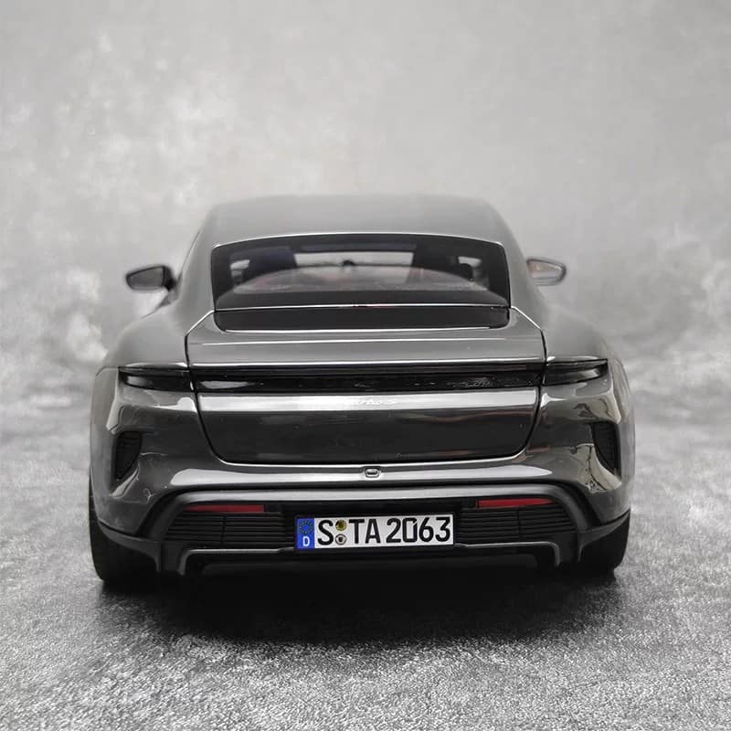 NOREV 1:18 Porsche Taycan Turbo S 2024 Diecast Model