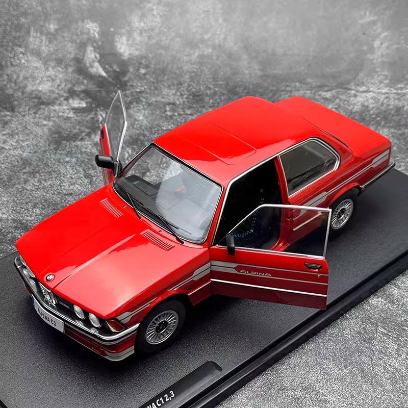 SOLIDO 1:18 BMW ALPINA E21 323i 1980 Alloy Diecast Model
