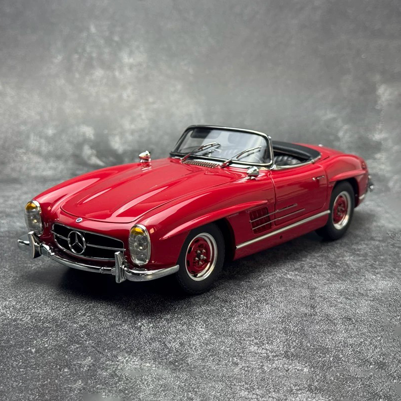 CMC 1:18 Mercedes-Benz 300SL Roadster Coupe Diecast Model