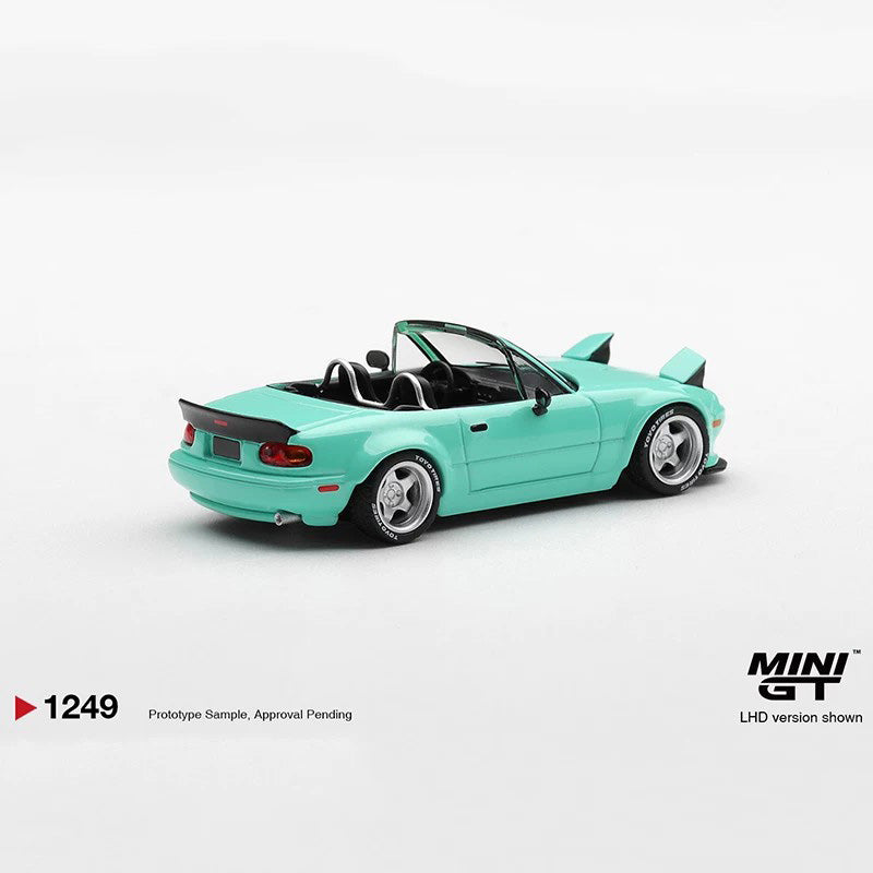 MINI GT 1:64 Mazda MX-5 Diecast Model Car – Mint Green – YX car model