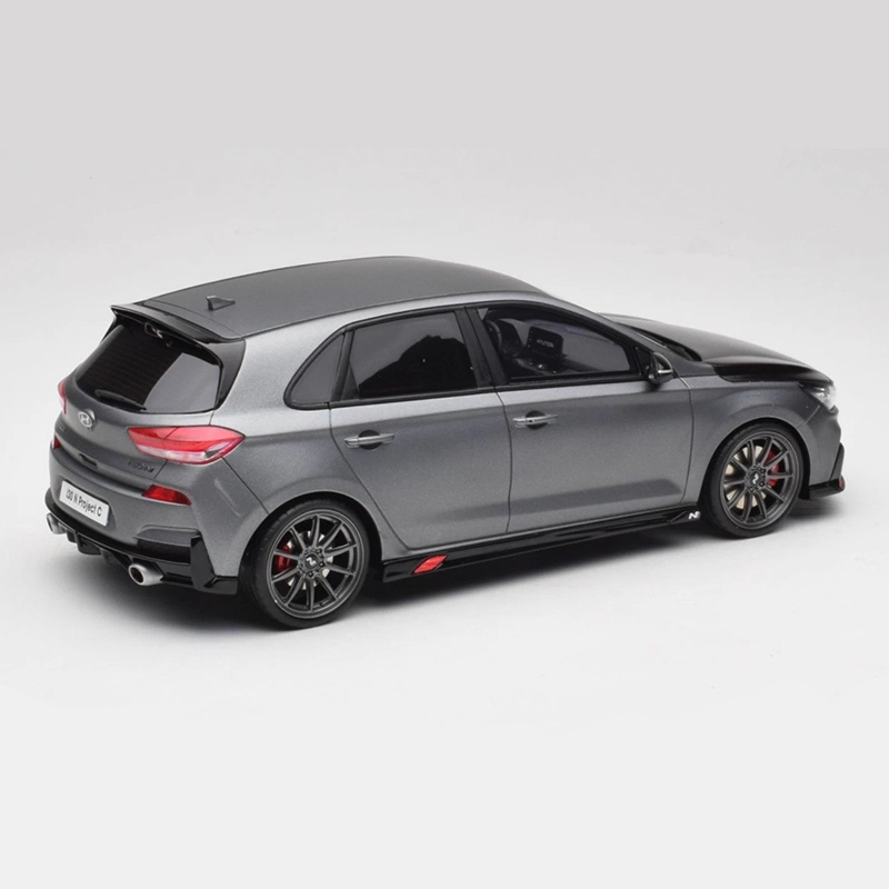OTTO 1:18 Hyundai i30 Resin Model Car