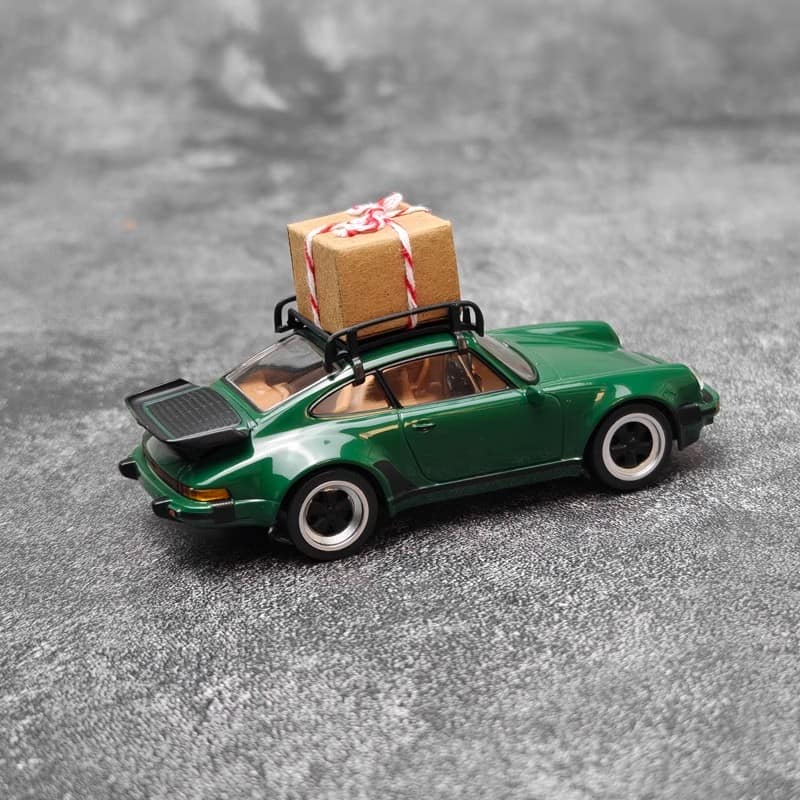 Norev 1:43 Porsche 911 Turbo / Volkswagen Beetle / Renault--Christmas Edition Diecast Model Collection – 