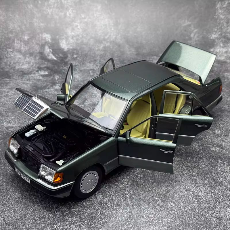 NOREV 1:18 Mercedes-Benz 230E W124 1990 Alloy Diecast Model Ca
