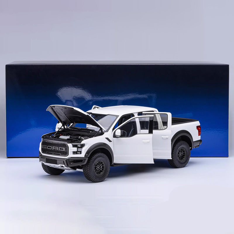 AUTOart 1:18 Ford F-150 Raptor SuperCrew 2019 Diecast Model Truck