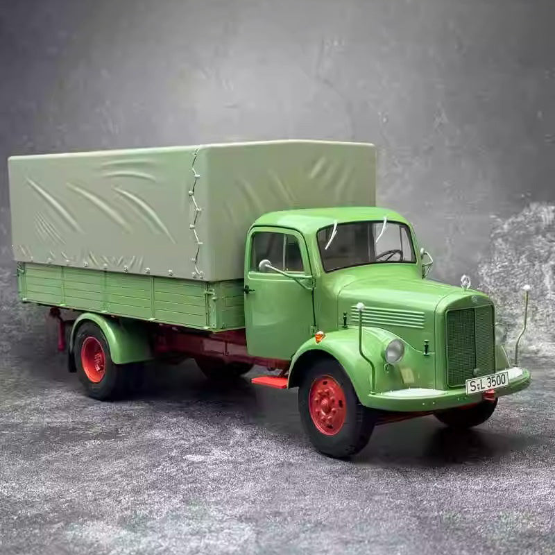 Mercedes-Benz L3500 Truck Transporter 1:18 Diecast Model
