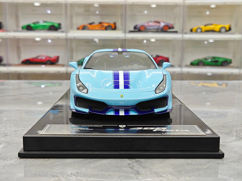 Dino Model 1:18 Ferrari 488 Pista Resin (Fully Open) Model