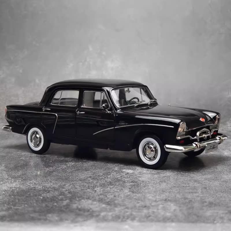 Original Factory 1:18 Shanghai SH760 Classic Vintage Sedan Diecast Model