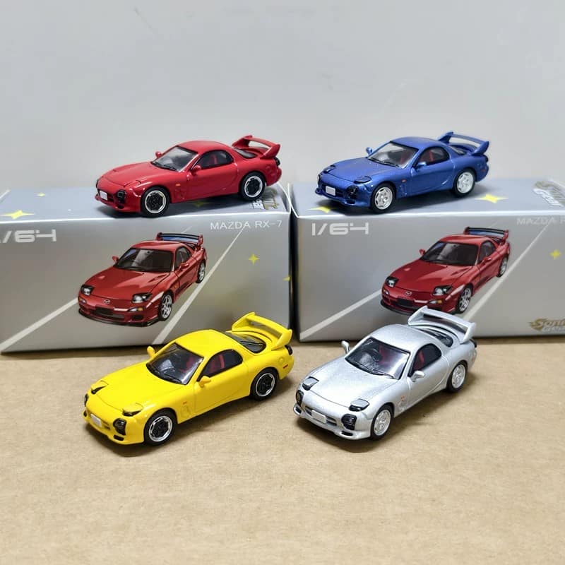 Sonic Gear 1:64 Mazda RX-7 FD3S Speed A-Spec Diecast Model
