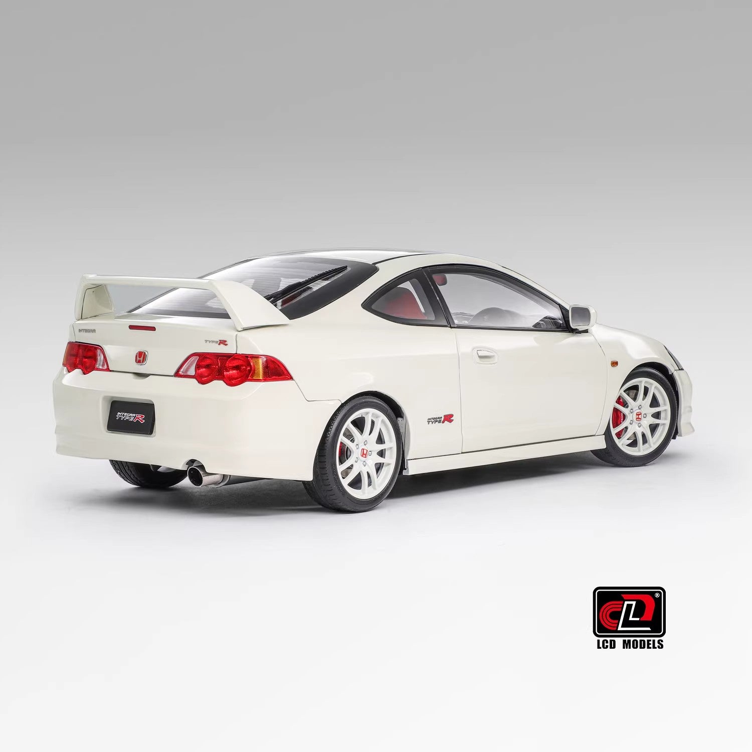 LCD MODEL 1:18 Honda INTEGRA (DC5) Type R Alloy Diecast Model