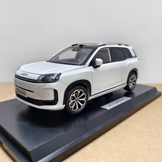 Original 1:18 GAC Aion V 1:18 Diecast Model