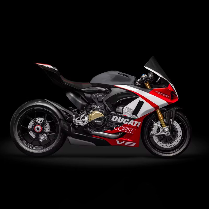 Pocher 1:4 Ducati Panigale V2 Superquadro Final Edition Assembly Model Kit – HK124