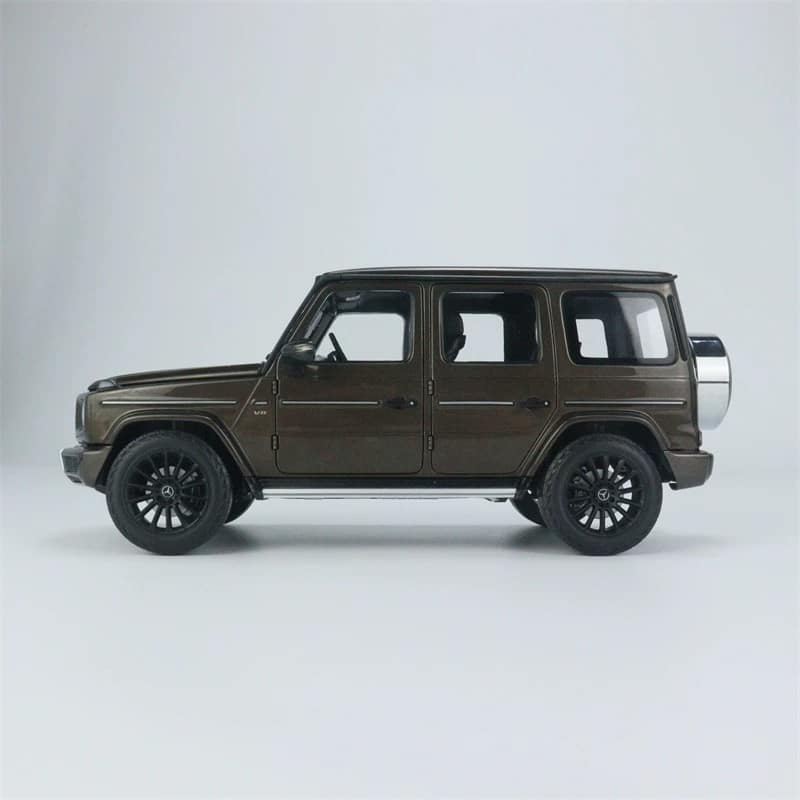 MINICHAMPS 1:18 Mercedes-Benz G-Class W463 2020 Diecast Model
