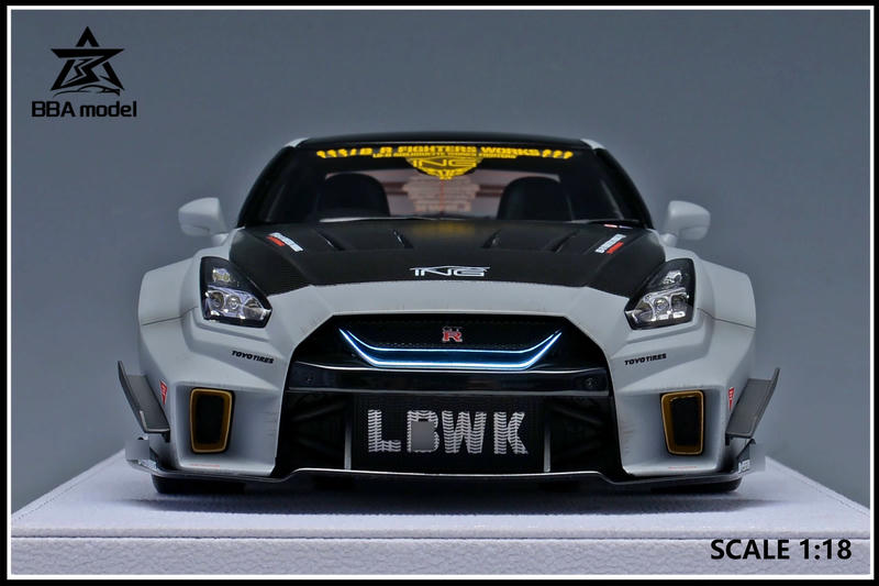 BBA Nissan GT-R 35GT-RR 1:18 Resin Model Car