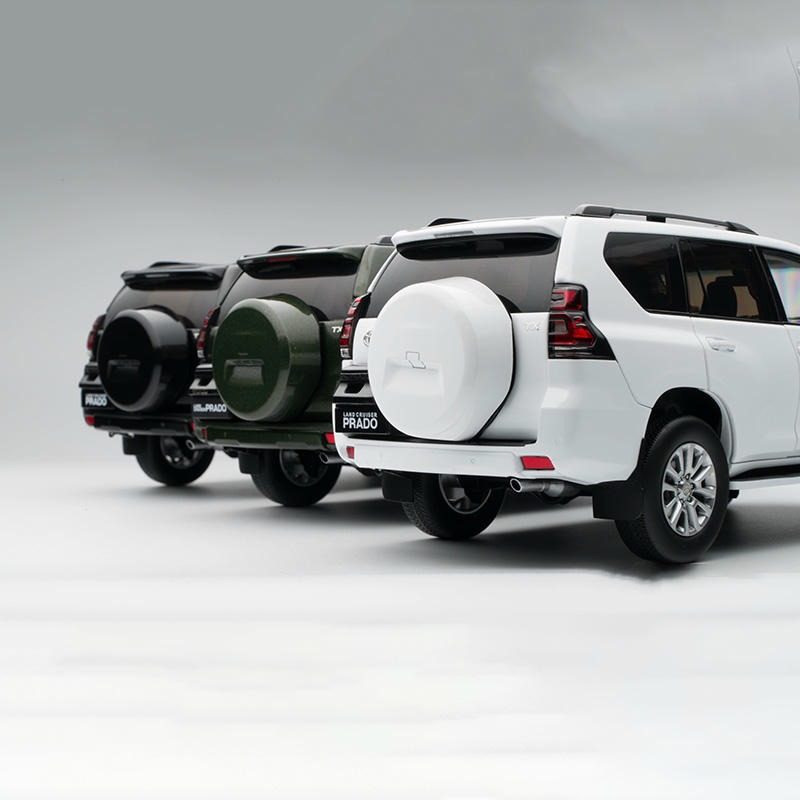 YC Model Toyota Land Cruiser Prado LC150 2018 1:18 Diecast Model Car