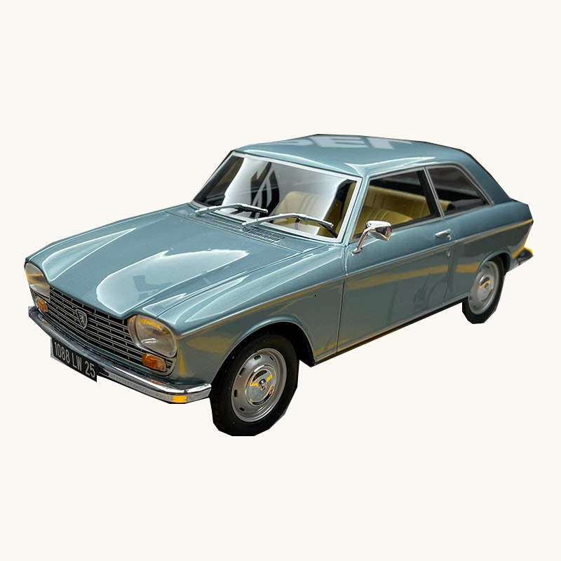 OTTO 1:18 Resin Simulation Coupe Modell 204 Coupe Metallic Blau