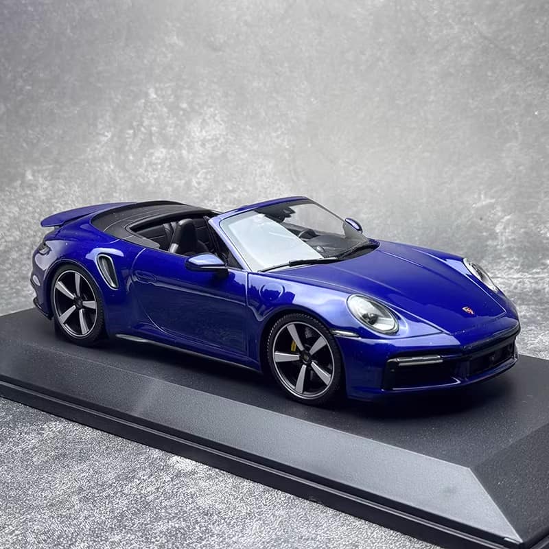 Minichamps 1:18 Porsche 911 (992) Turbo S Cabriolet 2020 Alloy Diecast Model Car