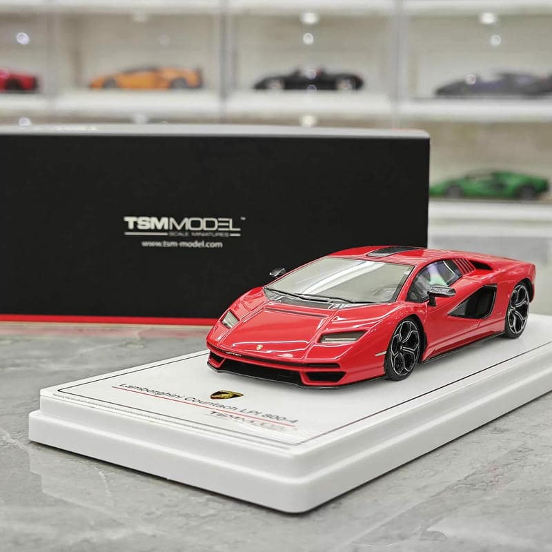 TSM Lamborghini Countach LPI 800-4 1:18 Resin Supercar Collectible Model