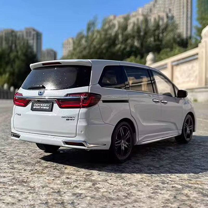 GAC Honda Odyssey Hybrid 2022 1:18 Alloy Diecast Model Car