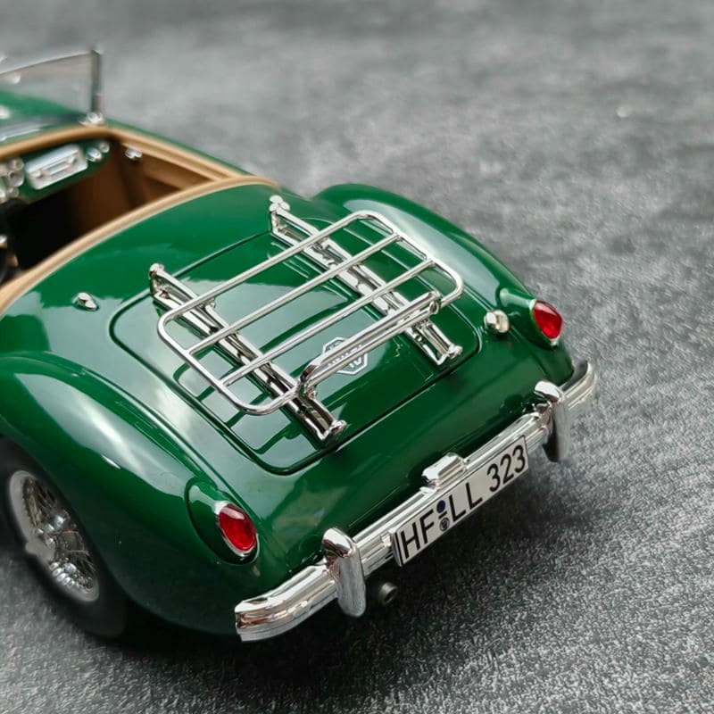 NOREV 1:18 MG MGA 1955 Diecast Model