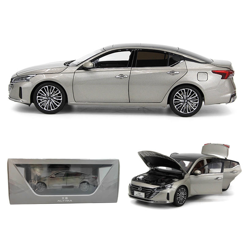Paudi 1:18 Nissan Altima Diecast Model Car