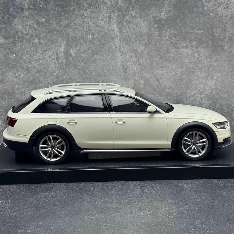 OTTO 1:18 Audi A6L C7 Allroad Wagon 2015 Resin Model Car