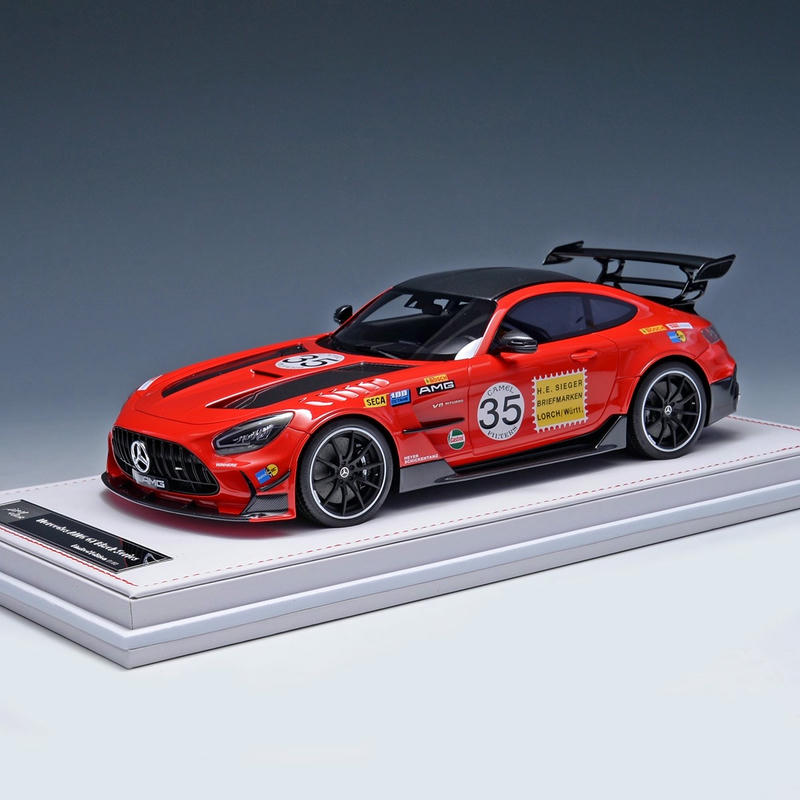 IVY Merit 1:18 Mercedes-AMG GT Black Series Resin Model Car – Red Pig Limited Edition
