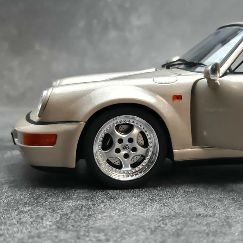 Norev 1:18 Porsche 911 Carrera 2 Turbo 1992 Diecast Model –187140