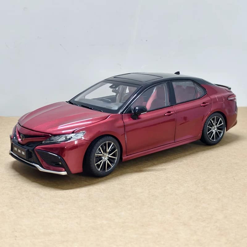 oem Licensed Toyota Camry (XV70) Hybrid Sport 2018–2021 1:18 Diecast Model