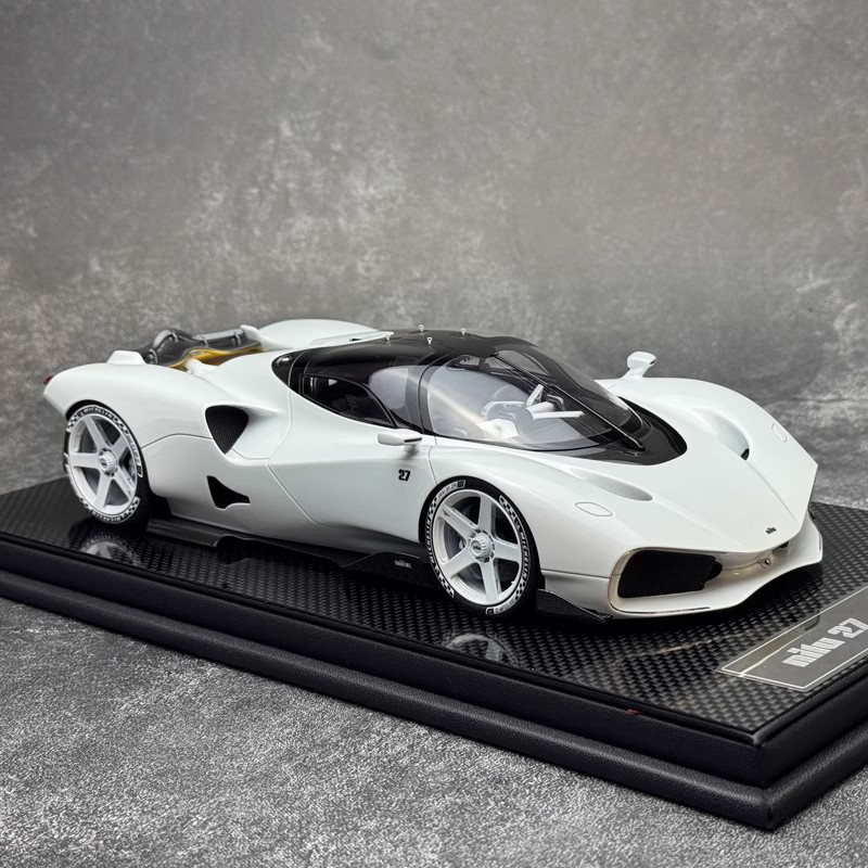 Frontiart FA Nilu27 White 1:18 Limited Resin Model Car