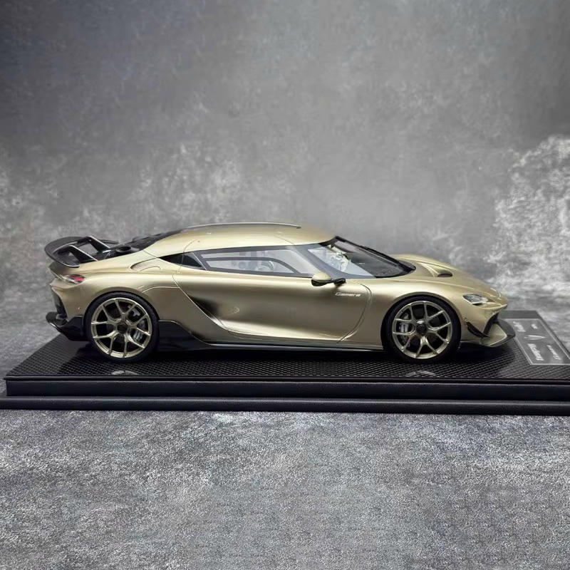 FrontiArt 1:18 Koenigsegg Gemera Resin Model — Champagne Gold