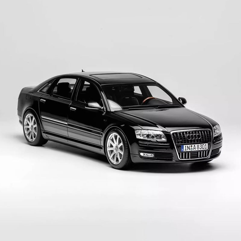 MH Audi A8 W12 2008 1:18 Resin Model Car