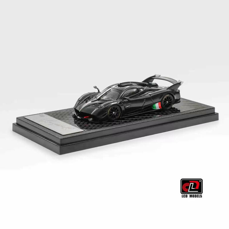 LCD 1:64 Pagani Huayra R – Black Carbon – YX car model