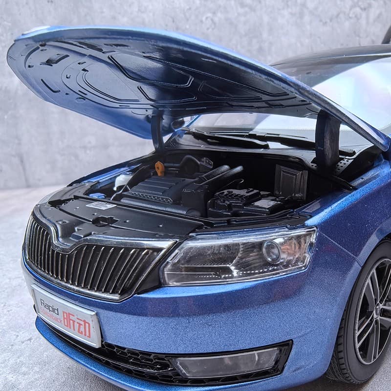 SAIC1:18 Scale Volkswagen Skoda Rapid Die-Cast Model Car