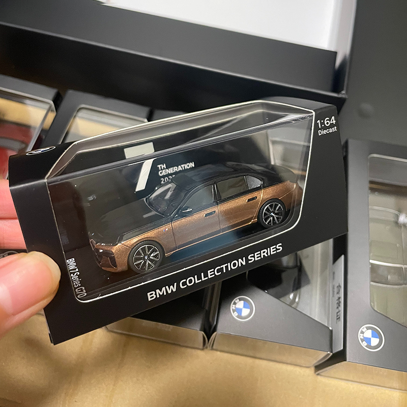 Official BMW 7 Series 1:64 Diecast Model Car Collection Set