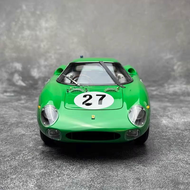 CMC 1:18 Ferrari 250 LM Alloy Diecast Model Car